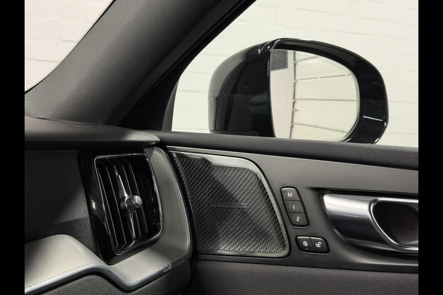 Volvo XC60 2.0 T6 Plug-in hybrid AWD Plus Dark Long Range | Open dak | Adapt. cruise | Harman/Kardon | Stuur-/Stoelverwarming | 360 Camera | Google | Keyless | Memory