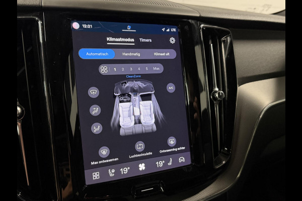 Volvo XC60 2.0 T6 Plug-in hybrid AWD Plus Dark Long Range | Open dak | Adapt. cruise | Harman/Kardon | Stuur-/Stoelverwarming | 360 Camera | Google | Keyless | Memory