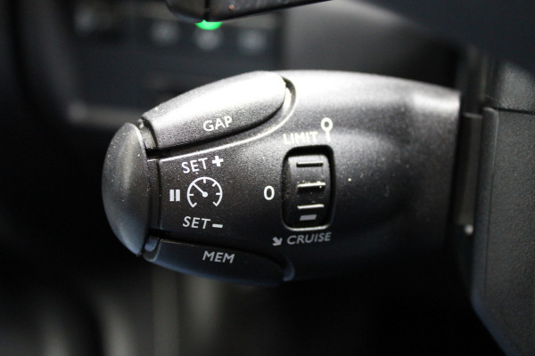 Citroën C5 Aircross 1.6 Plug-in Hybrid 225 C-Series | Trekhaak | Navigatie | Stoelverwarming