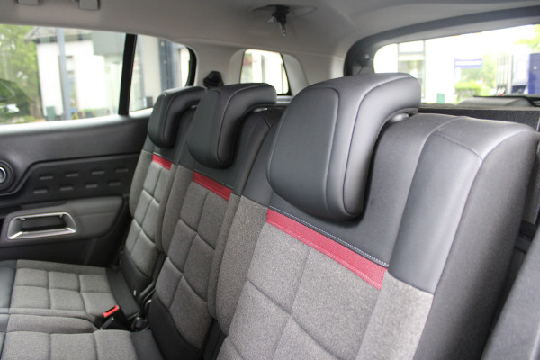 Citroën C5 Aircross 1.6 Plug-in Hybrid 225 C-Series | Trekhaak | Navigatie | Stoelverwarming