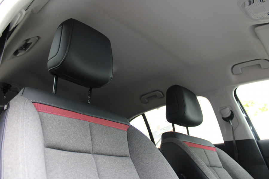 Citroën C5 Aircross 1.6 Plug-in Hybrid 225 C-Series | Trekhaak | Navigatie | Stoelverwarming