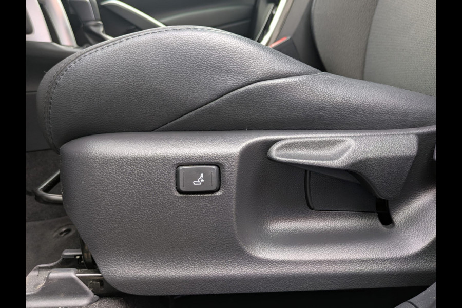 Toyota Corolla Cross Hybrid 200 Style|Panodak|Half-Leder|Adaptive-Cruise|Stoelverwarming|Blindspot|LED