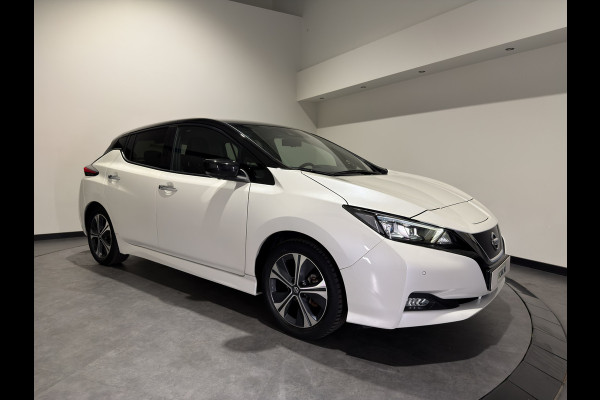 Nissan Leaf Tekna 40 kWh | ACC | Trekhaak | Apple Carplay