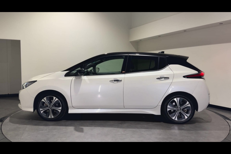 Nissan Leaf Tekna 40 kWh | ACC | Trekhaak | Apple Carplay