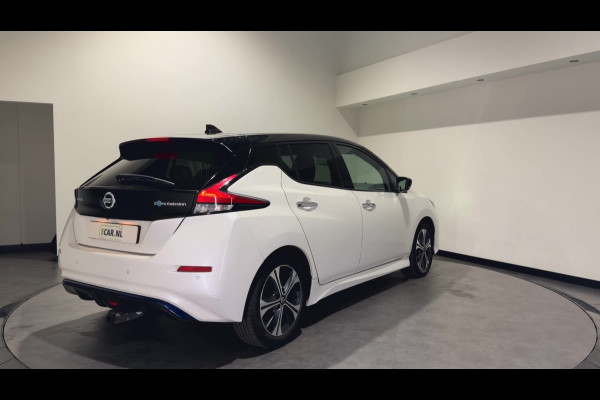 Nissan Leaf Tekna 40 kWh | ACC | Trekhaak | Apple Carplay