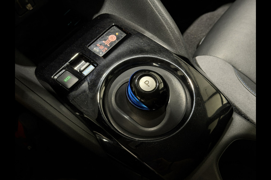 Nissan Leaf Tekna 40 kWh | ACC | Trekhaak | Apple Carplay