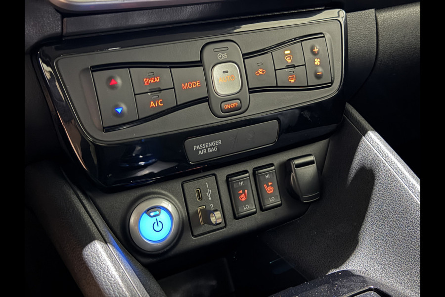 Nissan Leaf Tekna 40 kWh | ACC | Trekhaak | Apple Carplay