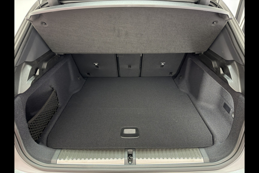BMW iX3 50 xDrive 113 kWh | M Sport Pro | Trekhaak | H&K Audio