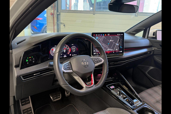 Volkswagen Golf 8.5 GTI 2.0 TSI 265PK, 1 Jaar Bovag Garantie, PANO, IQ, HUD, Trekhaak