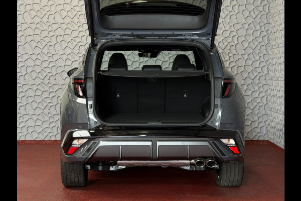 Hyundai Tucson NW AUTO 4WD 288PK N LINE + 1.6 T-GDI PHEV SKY PANO CAMERA STOELVERWARM 19" LMV ZWARTE HEMEL STUURVERW. PLUG IN HYBRIDE 4X4 AWD