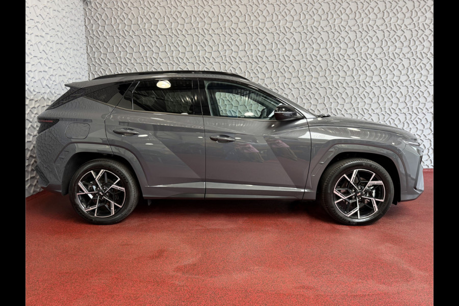 Hyundai Tucson NW AUTO 4WD 288PK N LINE + 1.6 T-GDI PHEV SKY PANO CAMERA STOELVERWARM 19" LMV ZWARTE HEMEL STUURVERW. PLUG IN HYBRIDE 4X4 AWD