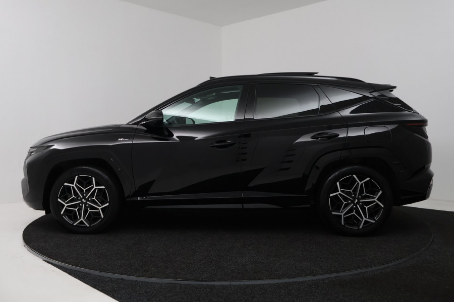 Hyundai Tucson 1.6 T-GDI PHEV Premium Sky 4WD N-Line, (PANORAMADAK, TREKHAAK AFNEEMBAAR, STOEL-/STUUVERWARMING, DEALER ONDERHOUDEN)