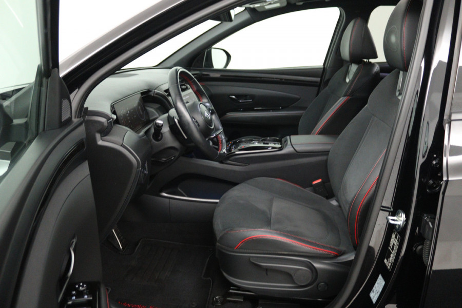 Hyundai Tucson 1.6 T-GDI PHEV Premium Sky 4WD N-Line, (PANORAMADAK, TREKHAAK AFNEEMBAAR, STOEL-/STUUVERWARMING, DEALER ONDERHOUDEN)