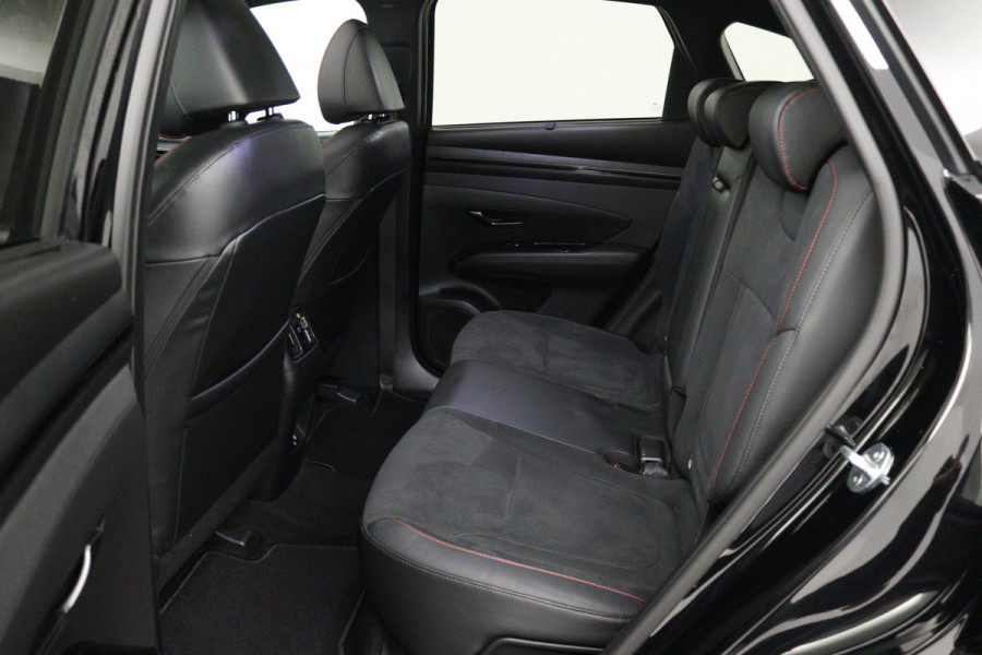 Hyundai Tucson 1.6 T-GDI PHEV Premium Sky 4WD N-Line, (PANORAMADAK, TREKHAAK AFNEEMBAAR, STOEL-/STUUVERWARMING, DEALER ONDERHOUDEN)