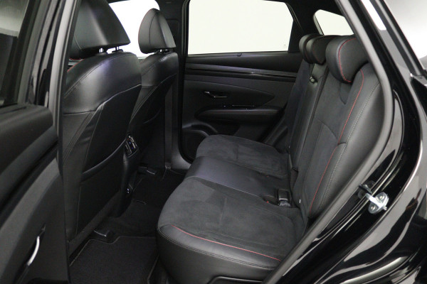 Hyundai Tucson 1.6 T-GDI PHEV Premium Sky 4WD N-Line, (PANORAMADAK, TREKHAAK AFNEEMBAAR, STOEL-/STUUVERWARMING, DEALER ONDERHOUDEN)