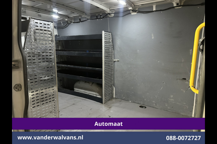 Volkswagen Crafter 2.0 TDI 141pk L3H2 L2H1 inrichting Euro6 Airco | Camera | Apple Carplay | Parkeersensoren Android Auto, Bijrijdersbank