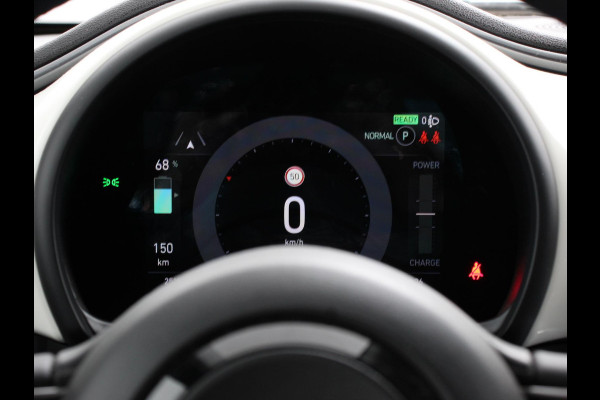 Fiat 500E Berline 42 kWh Automaat Climate control Cruise control Achteruitrijcamera Led Navigatie Apple Carplay/ Android Auto