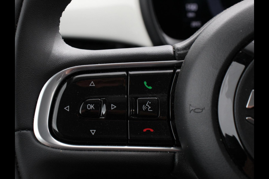Fiat 500E Berline 42 kWh Automaat Climate control Cruise control Achteruitrijcamera Led Navigatie Apple Carplay/ Android Auto