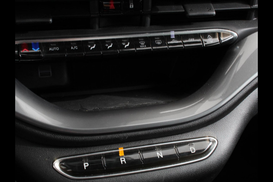 Fiat 500E Berline 42 kWh Automaat Climate control Cruise control Achteruitrijcamera Led Navigatie Apple Carplay/ Android Auto