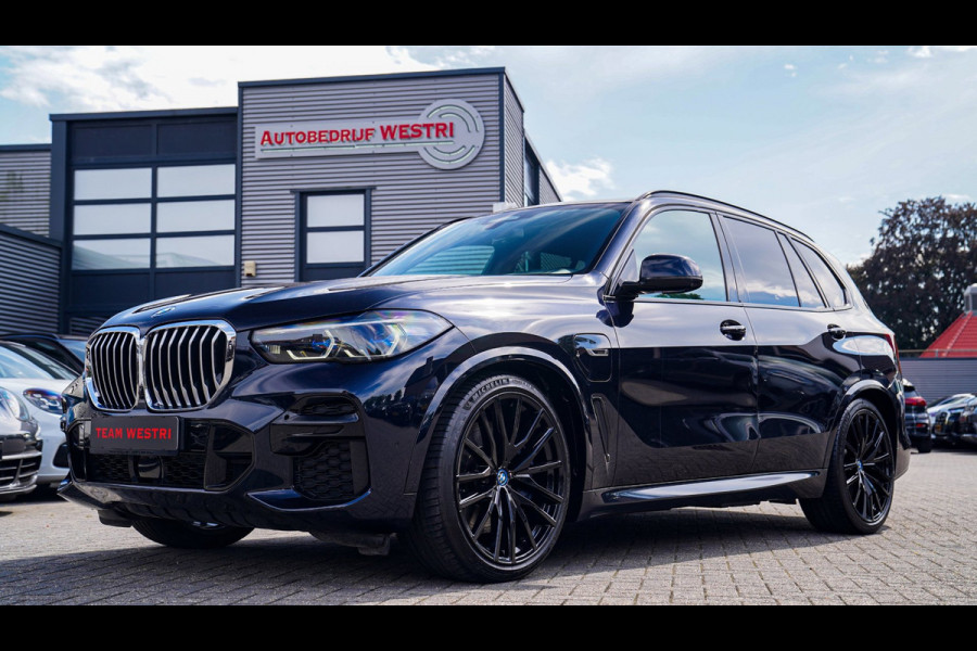 BMW X5 XDrive45e High Executive | Panorama | Harman/Kardon | Driving Assisted | Trekhaak | 22 inch | HuD | Head up Display