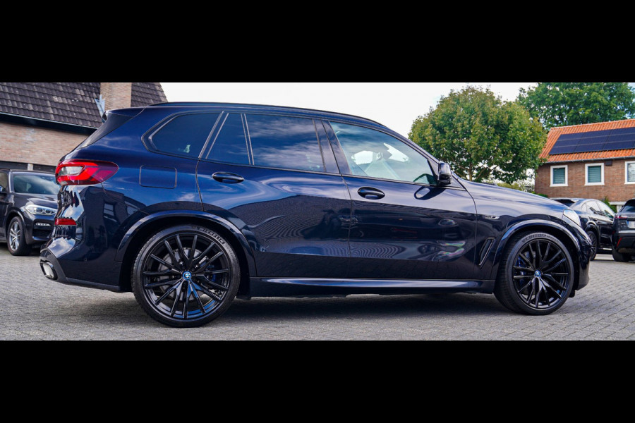BMW X5 XDrive45e High Executive | Panorama | Harman/Kardon | Driving Assisted | Trekhaak | 22 inch | HuD | Head up Display
