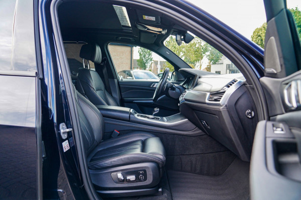 BMW X5 XDrive45e High Executive | Panorama | Harman/Kardon | Driving Assisted | Trekhaak | 22 inch | HuD | Head up Display