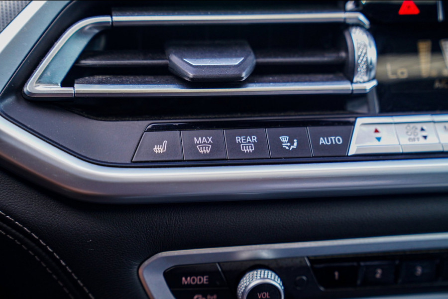 BMW X5 XDrive45e High Executive | Panorama | Harman/Kardon | Driving Assisted | Trekhaak | 22 inch | HuD | Head up Display