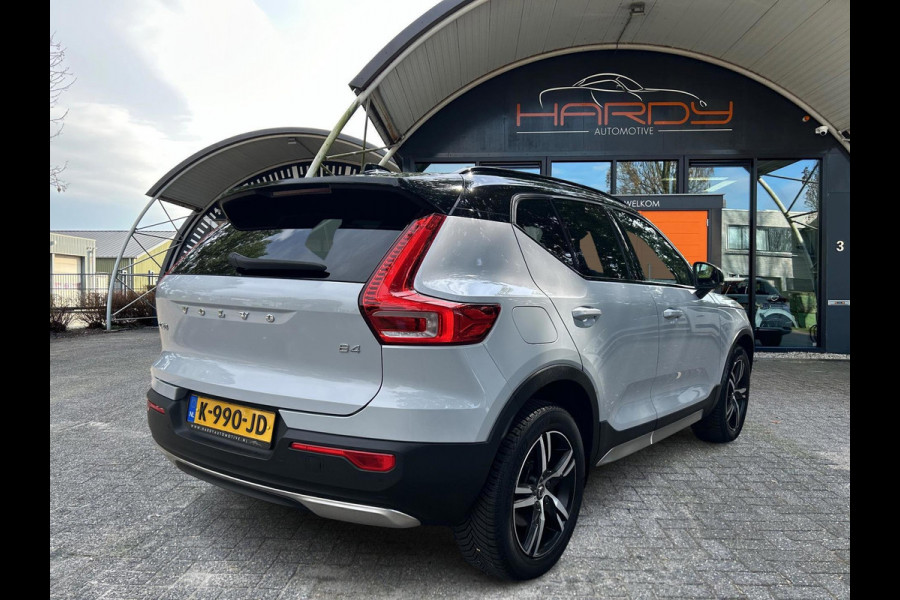 Volvo XC40 2.0 B4 R-Design Panorama Harman NL-Auto Rijklaarprijs!