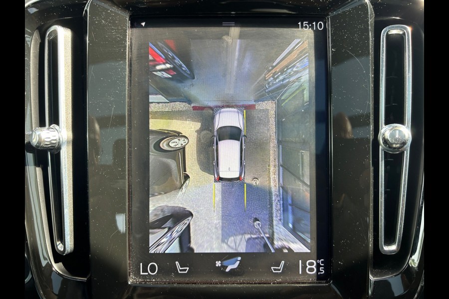 Volvo XC40 2.0 B4 R-Design Panorama Harman NL-Auto Rijklaarprijs!