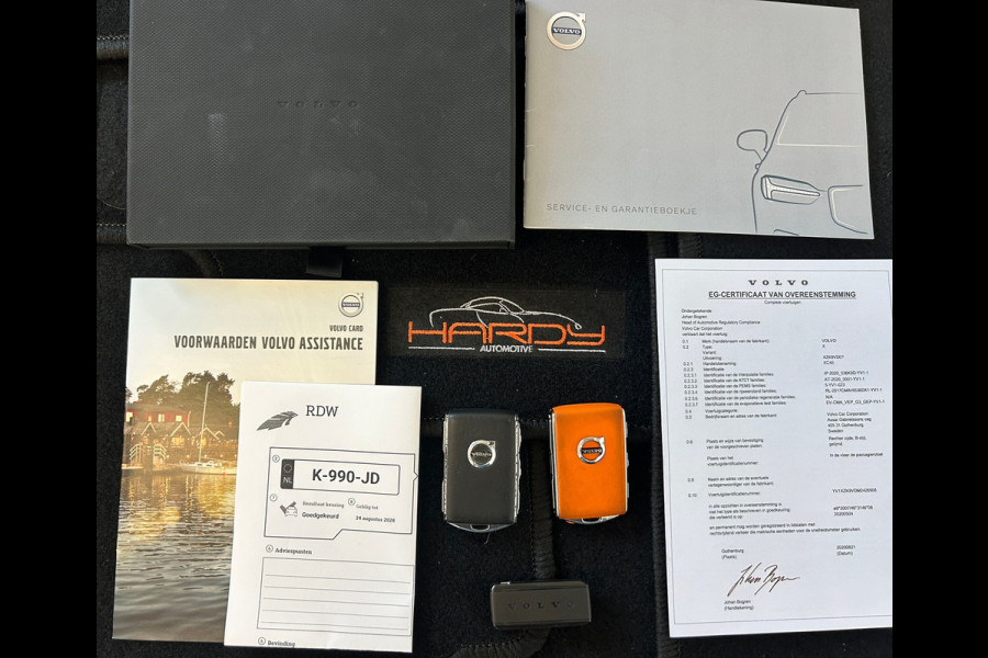 Volvo XC40 2.0 B4 R-Design Panorama Harman NL-Auto Rijklaarprijs!