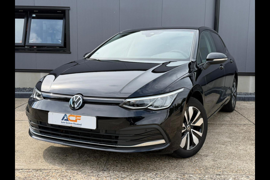 Volkswagen Golf 2.0 TDI 116 PK LIFE / NAVIGATIE / STOELVERW. / STUURVERW./ CARPLAY ENZ...