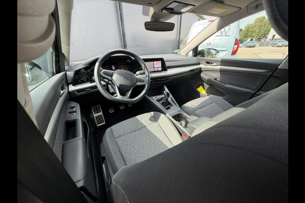 Volkswagen Golf 2.0 TDI 116 PK LIFE / NAVIGATIE / STOELVERW. / STUURVERW./ CARPLAY ENZ...