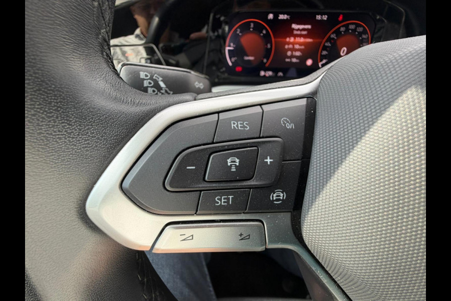 Volkswagen Golf 2.0 TDI 116 PK LIFE / NAVIGATIE / STOELVERW. / STUURVERW./ CARPLAY ENZ...