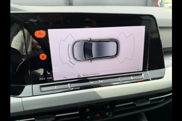 Volkswagen Golf 2.0 TDI 116 PK LIFE / NAVIGATIE / STOELVERW. / STUURVERW./ CARPLAY ENZ...