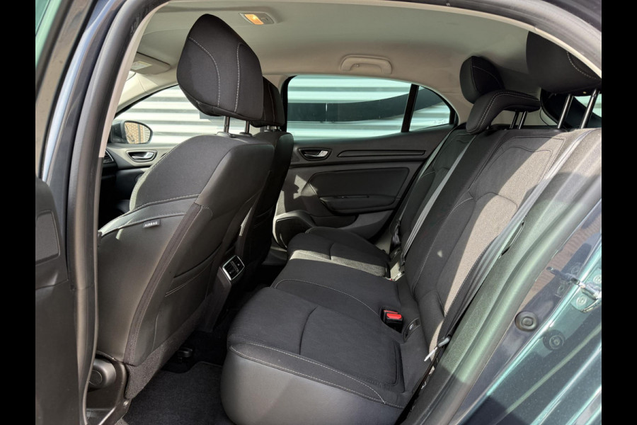 Renault Mégane 1.3 TCe Limited 2e Eigenaar|Navi|Clima|Cruise|PDC|Trekhaak|N.A.P|APK tot 04-2027