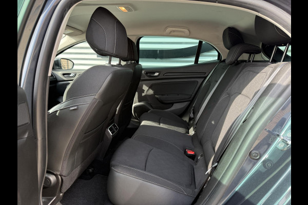 Renault Mégane 1.3 TCe Limited 2e Eigenaar|Navi|Clima|Cruise|PDC|Trekhaak|N.A.P|APK tot 04-2027