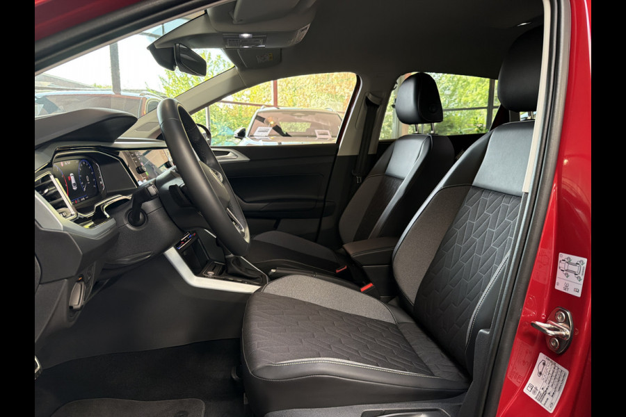 Volkswagen Taigo TSI 115PK DSG LIFE EDITION CAMERA/ACC/CARPLAY/HALF-LEDER FABRIEKS GARANTIE