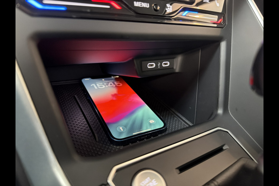 Volkswagen Taigo TSI 115PK DSG LIFE EDITION CAMERA/ACC/CARPLAY/HALF-LEDER FABRIEKS GARANTIE