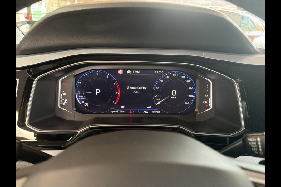 Volkswagen Taigo TSI 115PK DSG LIFE EDITION CAMERA/ACC/CARPLAY/HALF-LEDER FABRIEKS GARANTIE