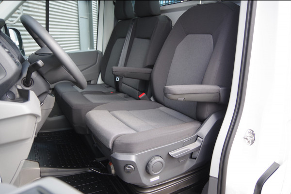 Volkswagen Crafter 2.0 TDI L4 DUBBELLUCHT, OPEN LAADBAK N1! 3.5T TREKHAAK, 165PK AUT. NIEUW! CARPLAY, CRUISE, AIRCO, DAB, OPENLAADBAK, PICKUP, PICK