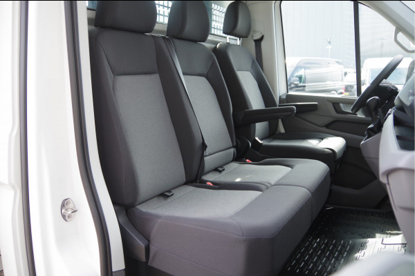 Volkswagen Crafter 2.0 TDI L4 DUBBELLUCHT, OPEN LAADBAK N1! 3.5T TREKHAAK, 165PK AUT. NIEUW! CARPLAY, CRUISE, AIRCO, DAB, OPENLAADBAK, PICKUP, PICK