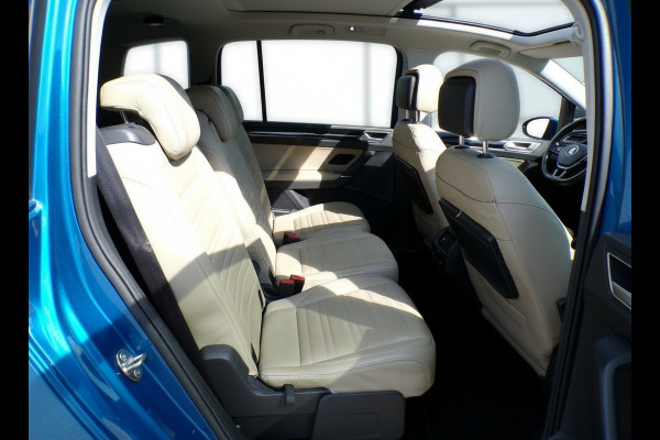 Volkswagen Touran 1.4 TSI Highline Business R 7p|Pano|ACC