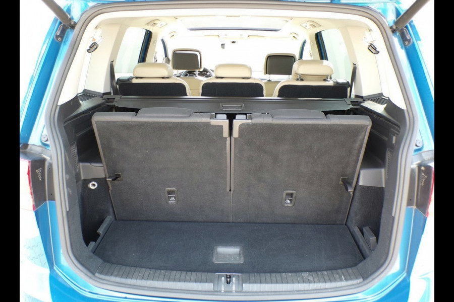 Volkswagen Touran 1.4 TSI Highline Business R 7p|Pano|ACC