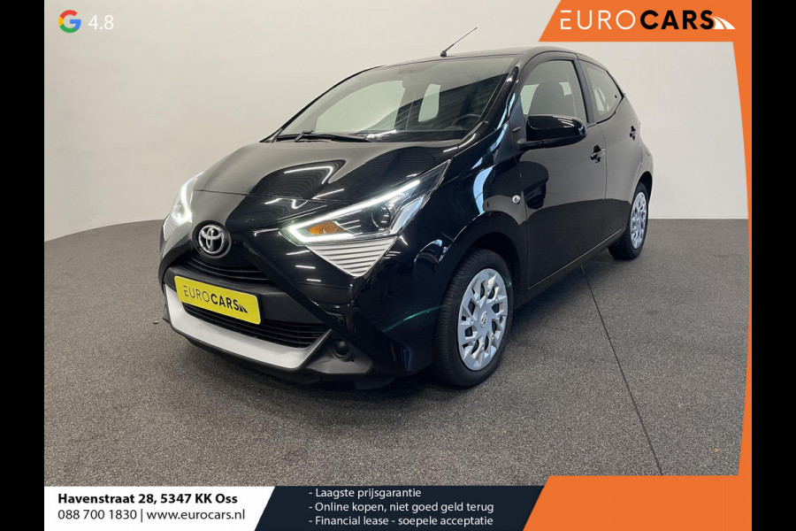 Toyota Aygo 1.0 VVT-i x-play Airco Navigatie Apple Carplay/Android Auto Camera Achter