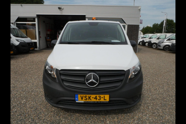 Mercedes-Benz eVito e-Vito Lang 66 kWh SOH 93.63& Airco Cruise