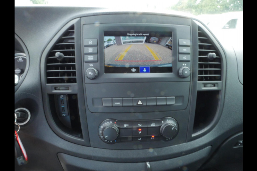 Mercedes-Benz eVito e-Vito Lang 66 kWh SOH 93.63& Airco Cruise
