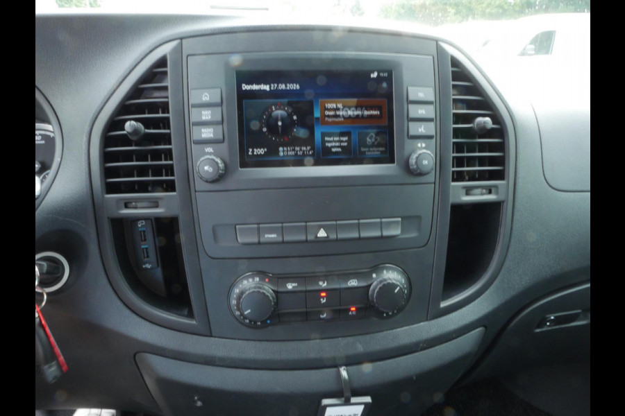 Mercedes-Benz eVito e-Vito Lang 66 kWh SOH 93.63& Airco Cruise