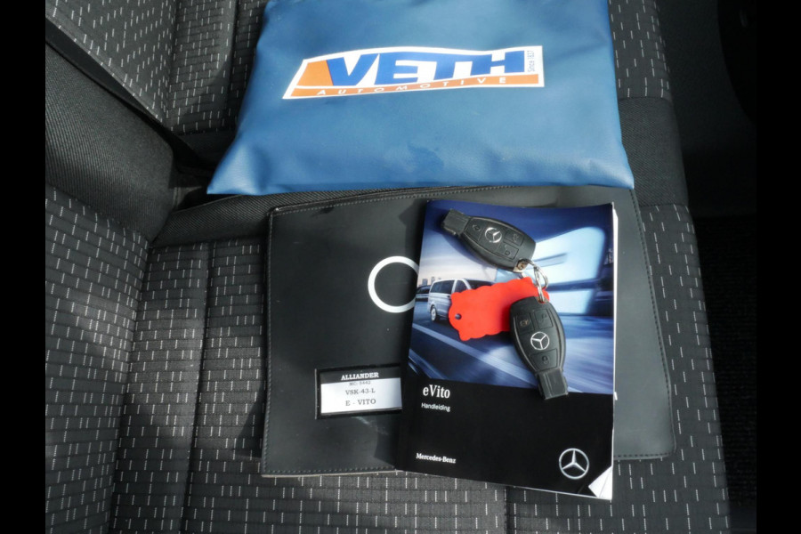 Mercedes-Benz eVito e-Vito Lang 66 kWh SOH 93.63& Airco Cruise