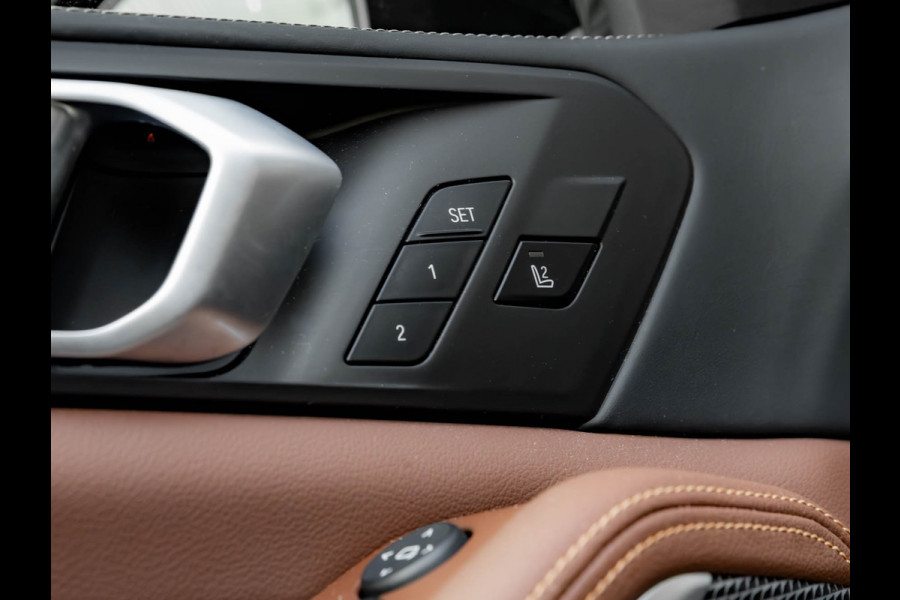 BMW X5 xDrive40i M-Sport - Skylounge - Adaptive Air - Active Steering - Lasers - Driving Ass Prof