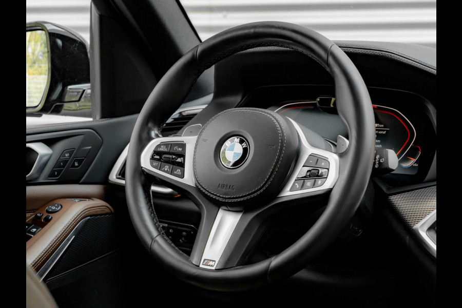 BMW X5 xDrive40i M-Sport - Skylounge - Adaptive Air - Active Steering - Lasers - Driving Ass Prof